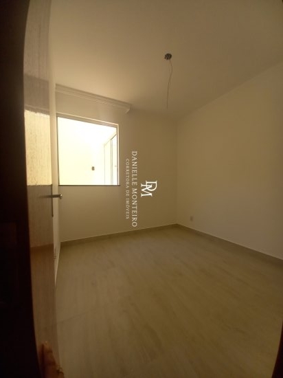 casa-geminada-venda-guaruja-mansoes-betim-824887
